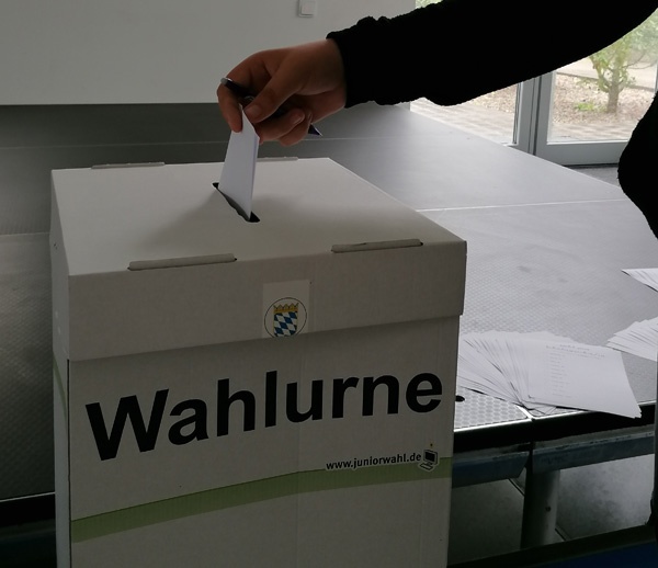 Wahltag an der Mittelschule