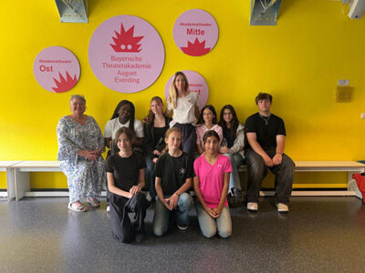 Theater AG besucht Vorstellung an der August Everding Akademie